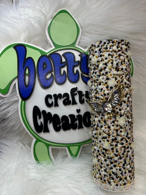 32oz tipsy Rhinestones, Pearls, Flowers and Eagle